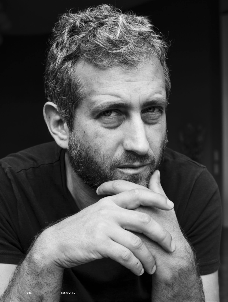 Interview Yoshua Okón,2017